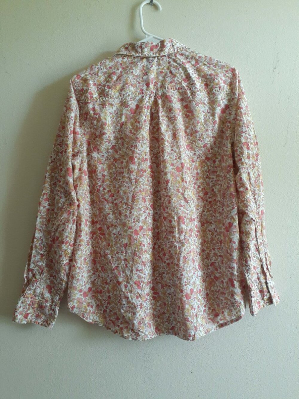 GAP Micro Floral Button Down Shirt - Picture 3 of 3